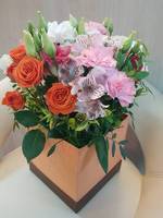Цветы в коробке Нежность