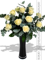 15 кремовых роз