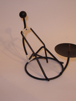 Подсвечник "Сидя у свечи", металл