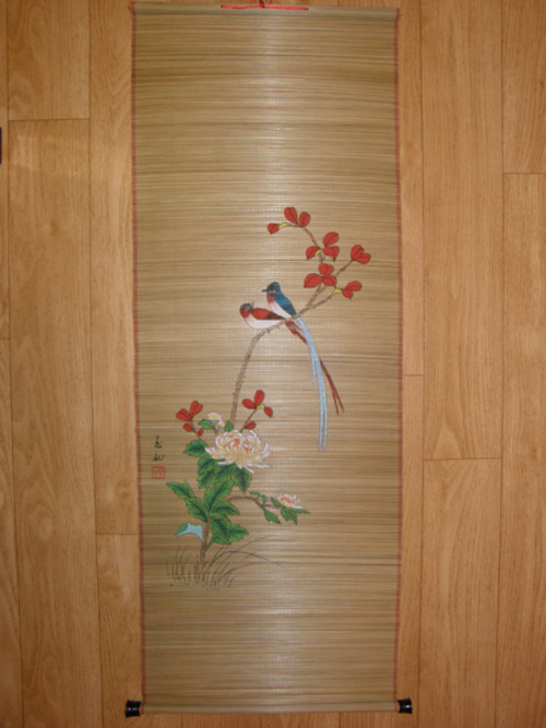 Каллиграфия на рисовой соломке "Птицы и пионы", 50*150 см.