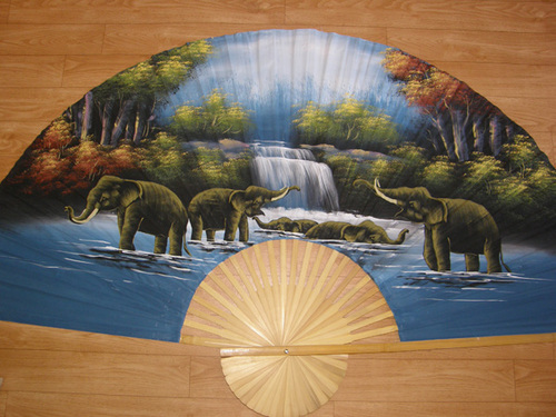 Веер Тайский, декоративный "Семья слонов", (супер гигант) 215см.
